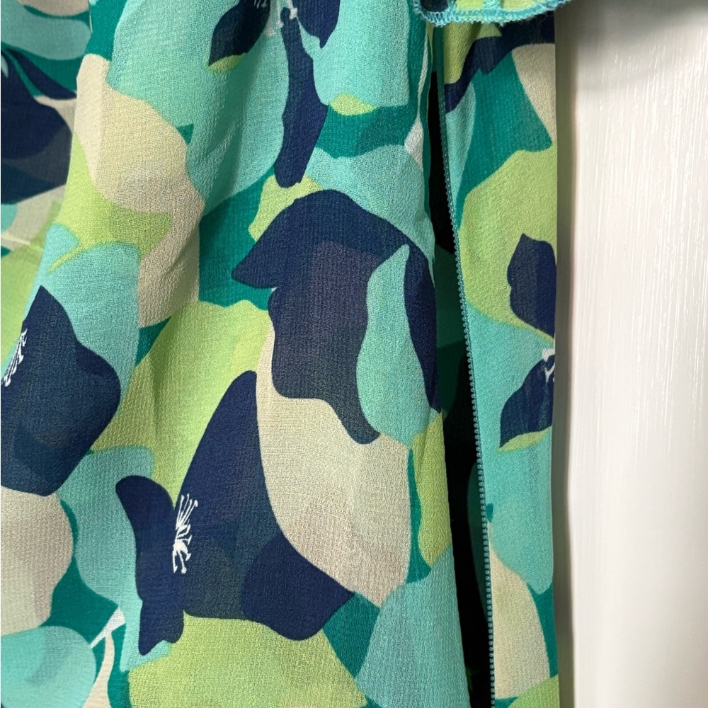 CAbi Blouse - Picture 5 of 5